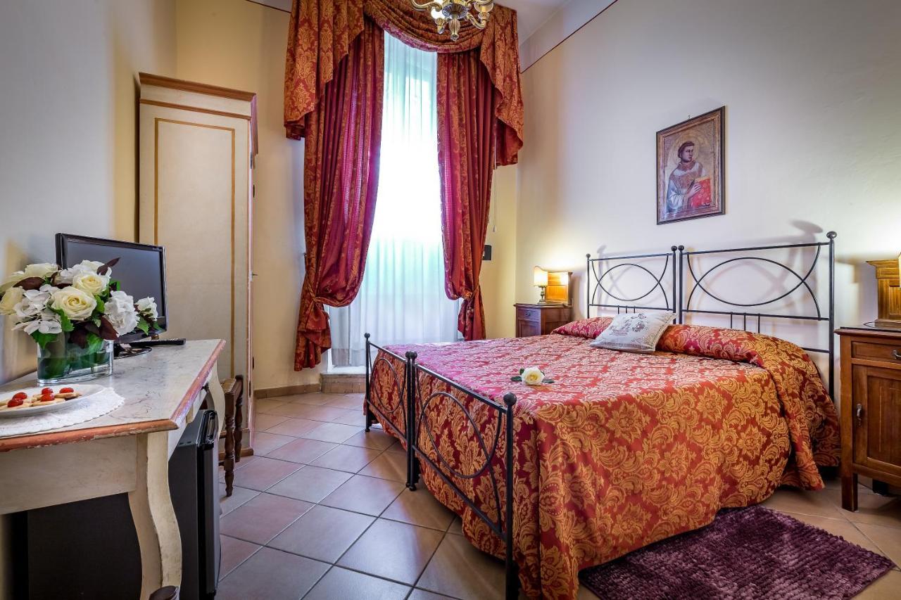 Double or Twin Room with Bathroom